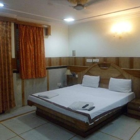 Ajay Guest House New Delhi Exterior photo